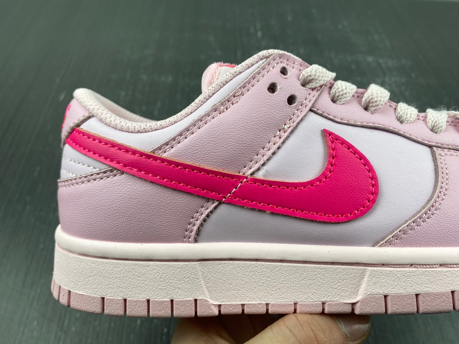 Nike SB Dunk Low PS 