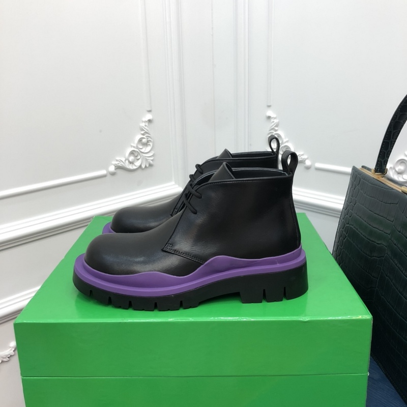 b0tte*a Ven*ta tire leather ankle boots
