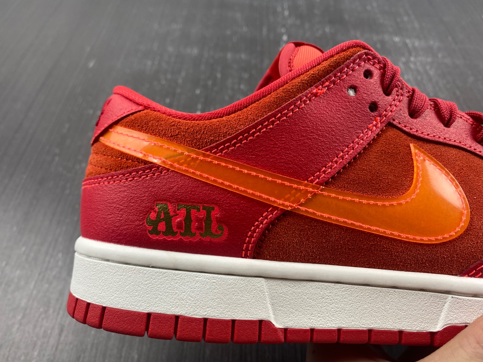 Nike Dunk Low ATL FD0724-657
