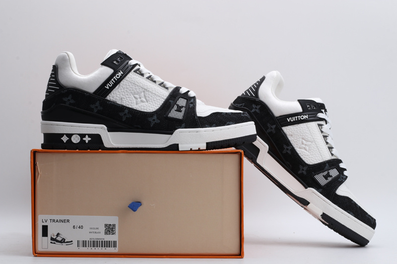 LV Trainer Sneaker
