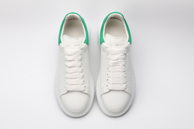MCQUEEN OVERSIZED SNEAKER