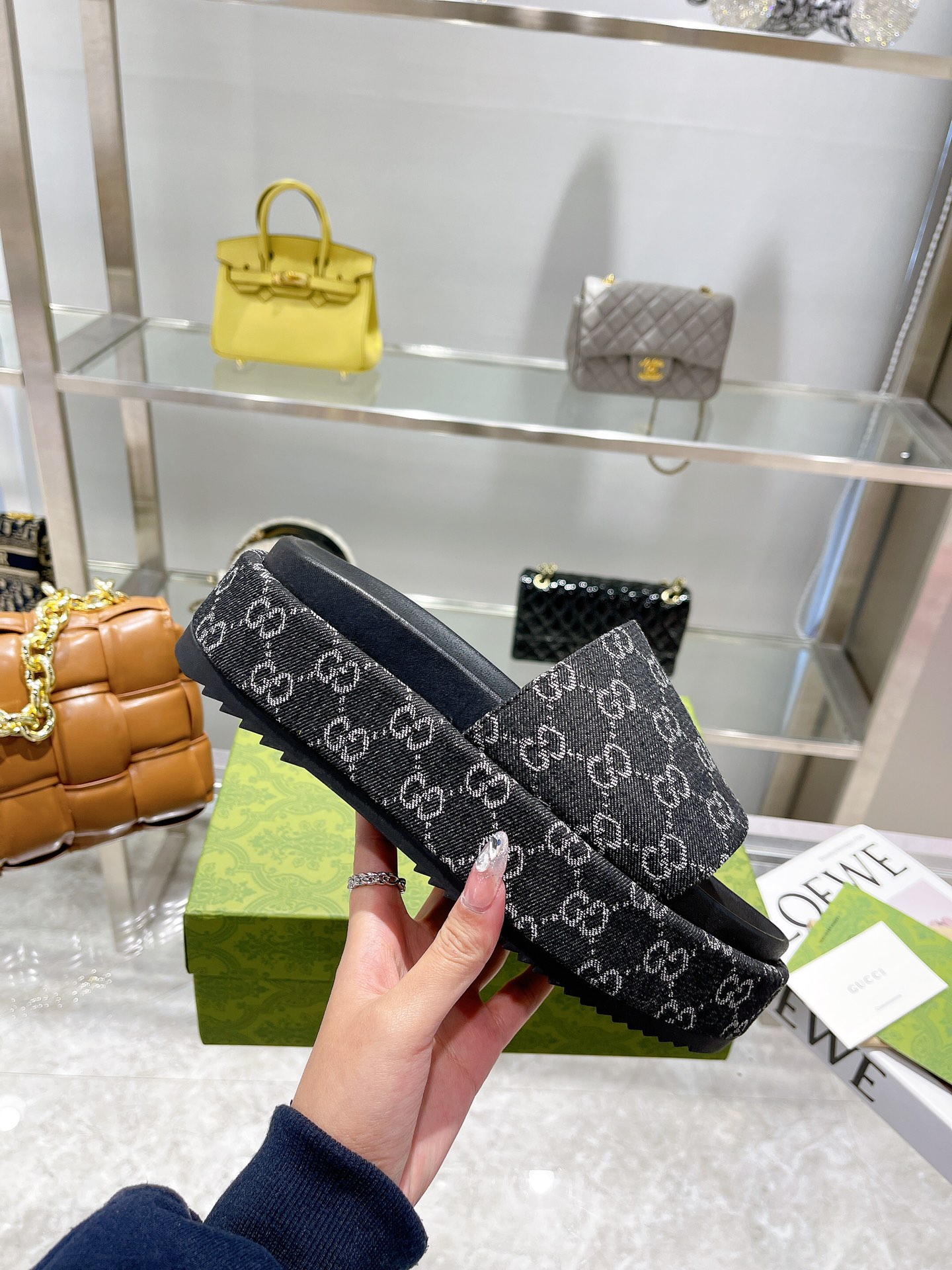 GUCCI WOMEN