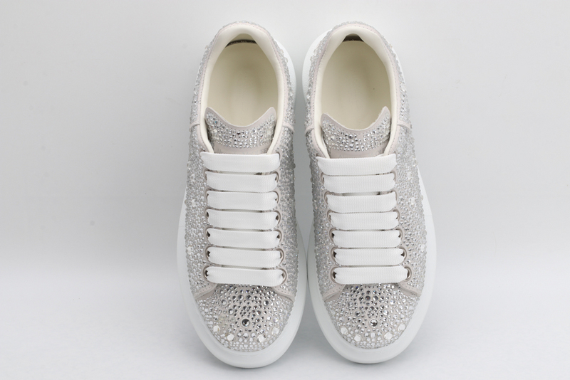 MCQUEEN OVERSIZED SNEAKER