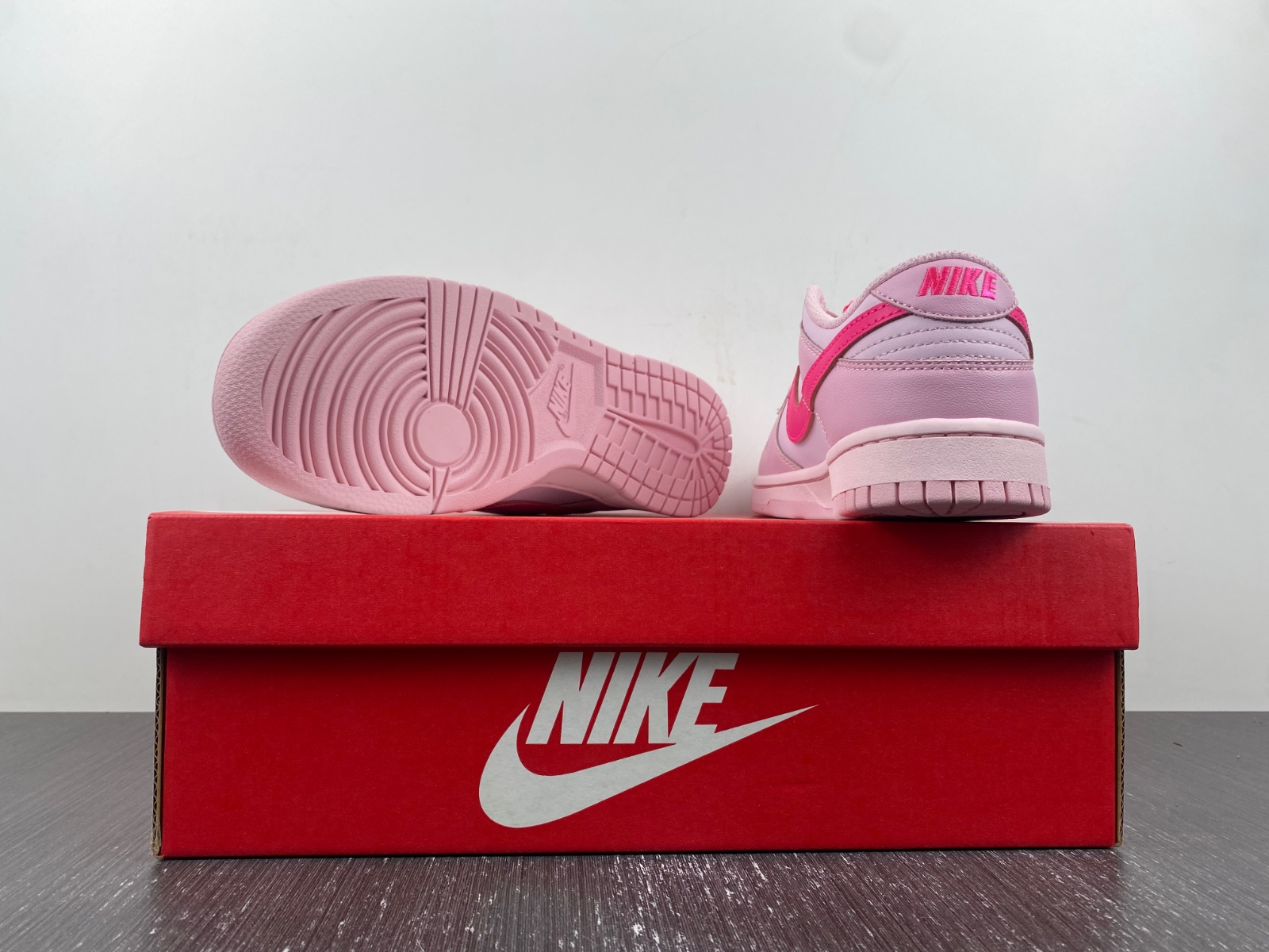 Nike SB Dunk Low PS 