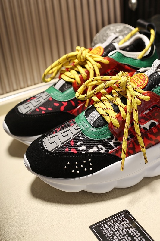 VE CHAIN REACTION SNEAKERS