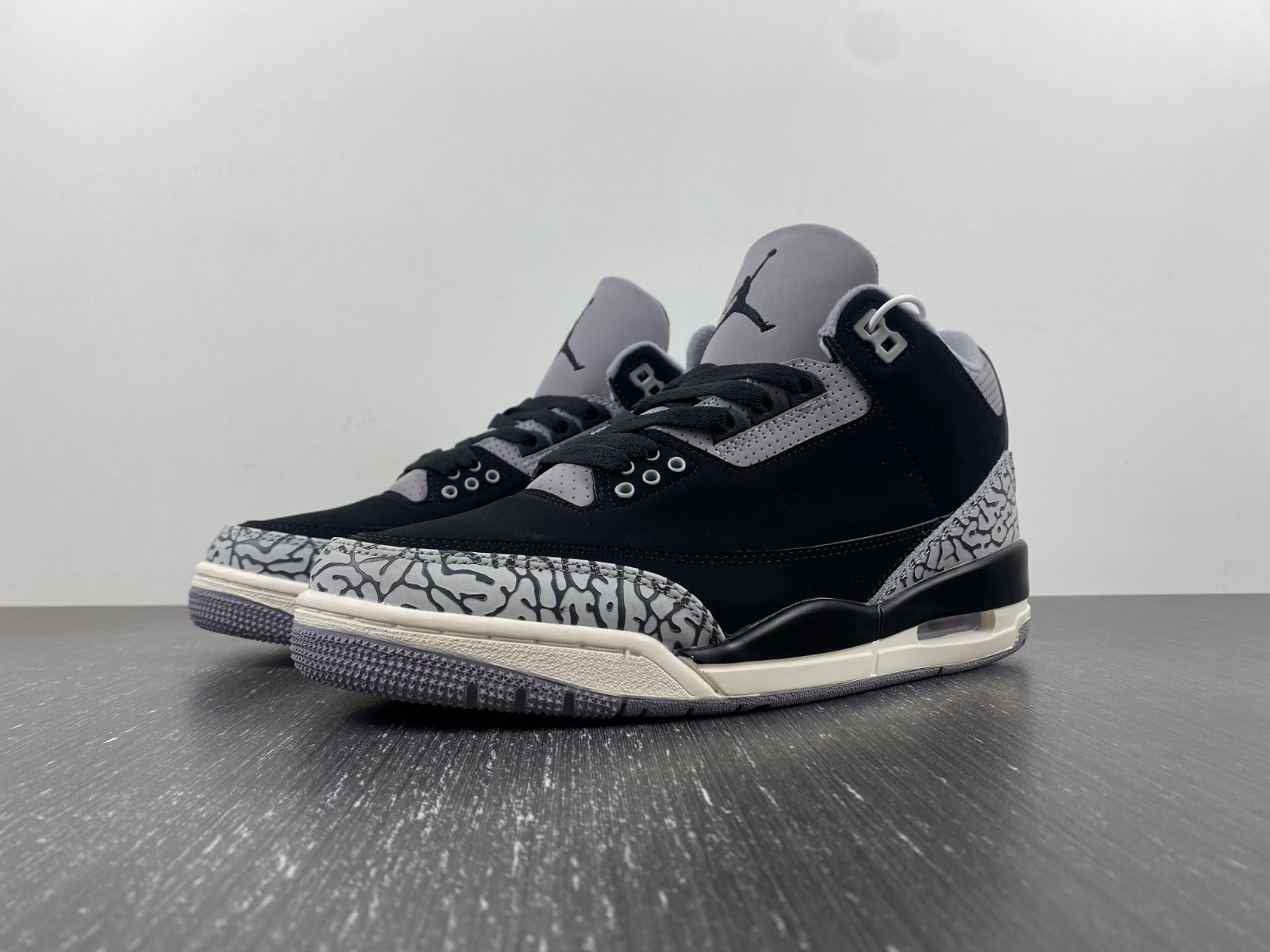 Air Jordan 3  "Off Noir" CK9246-001