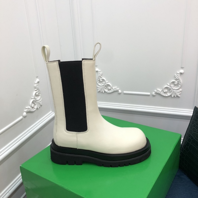 b0tte*a Ven*ta tire leather ankle boots
