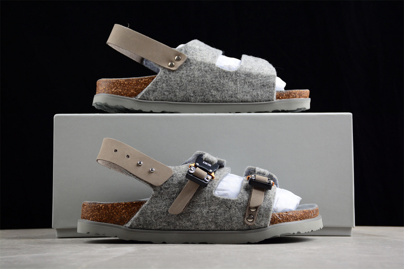 DIOR  SANDAL