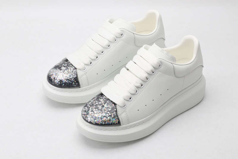 MCQUEEN OVERSIZED SNEAKER