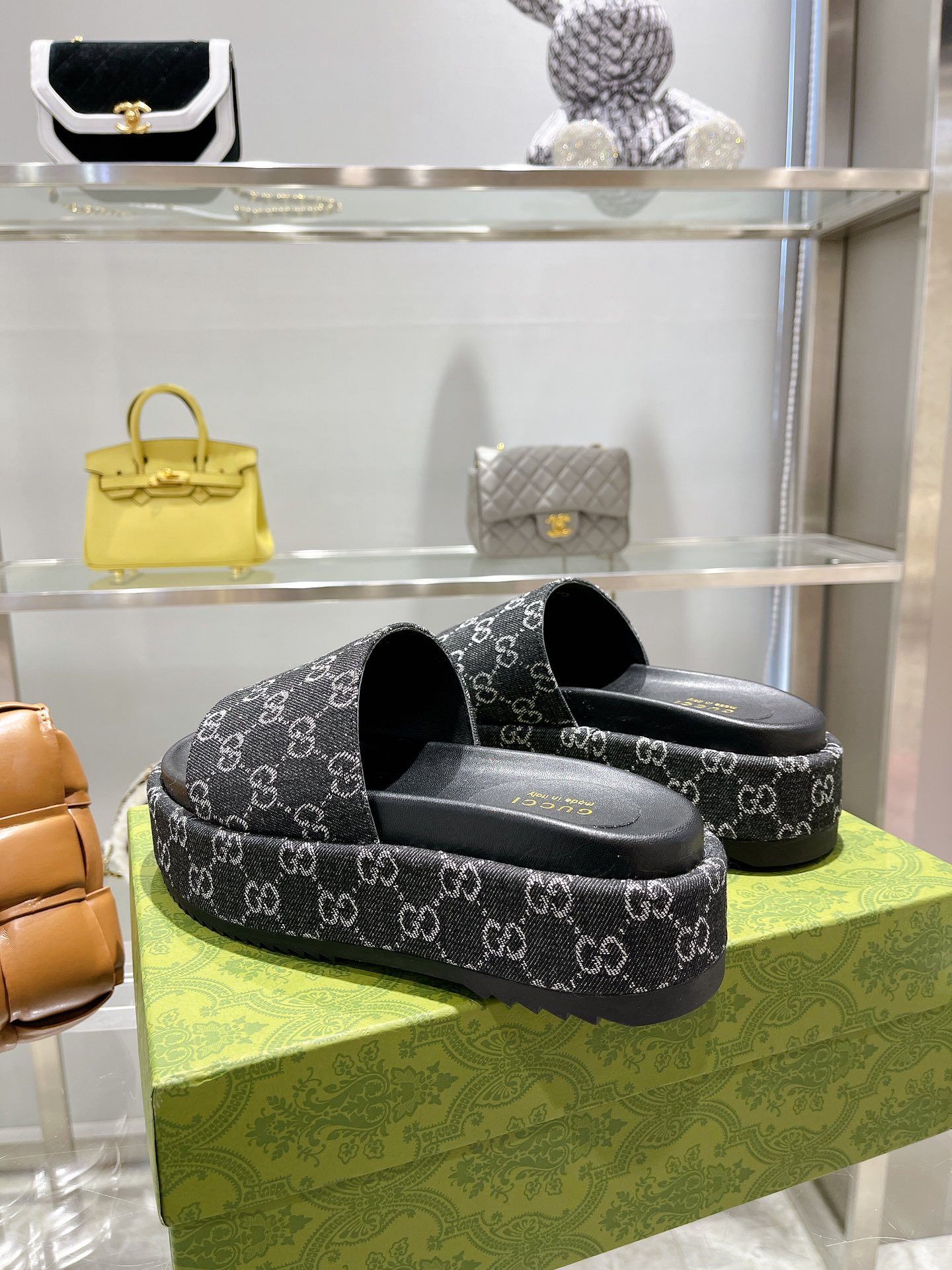 GUCCI WOMEN