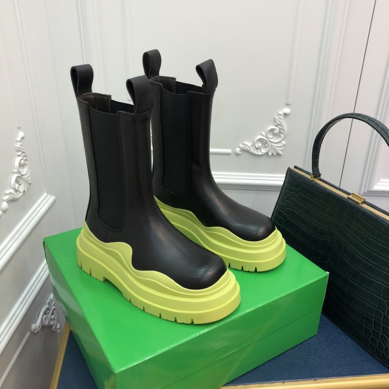 b0tte*a Ven*ta tire leather ankle boots