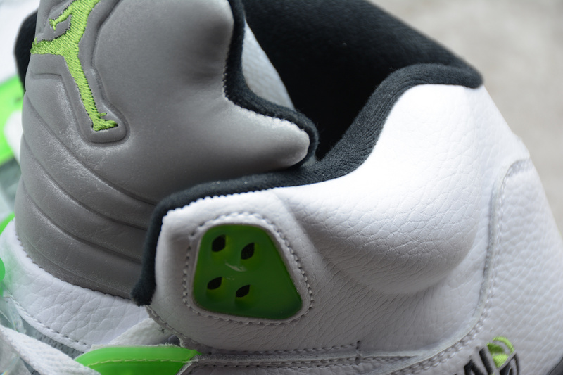 Air Jordan 5 Retro Q54 