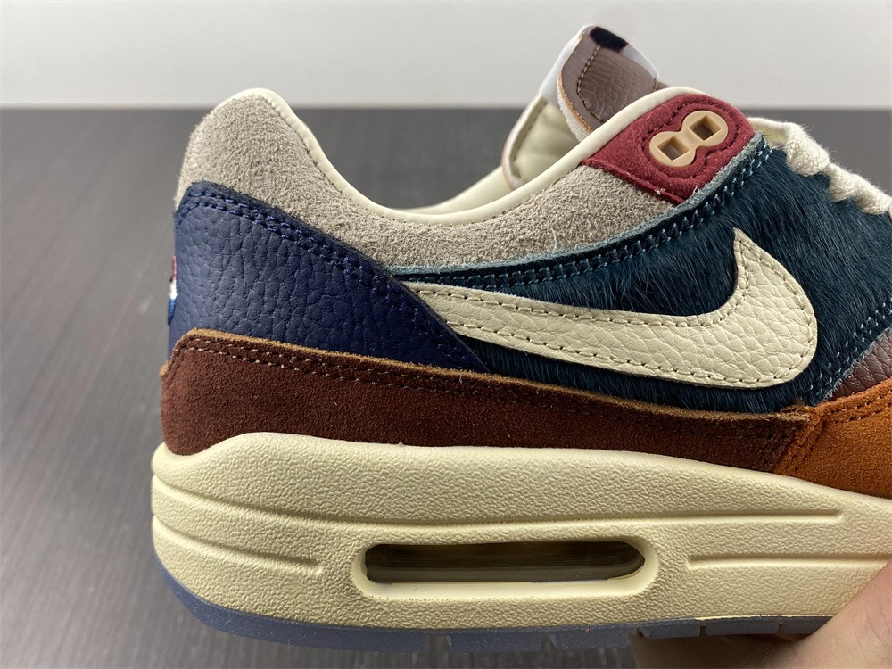 Air Max 1 x Kasina 