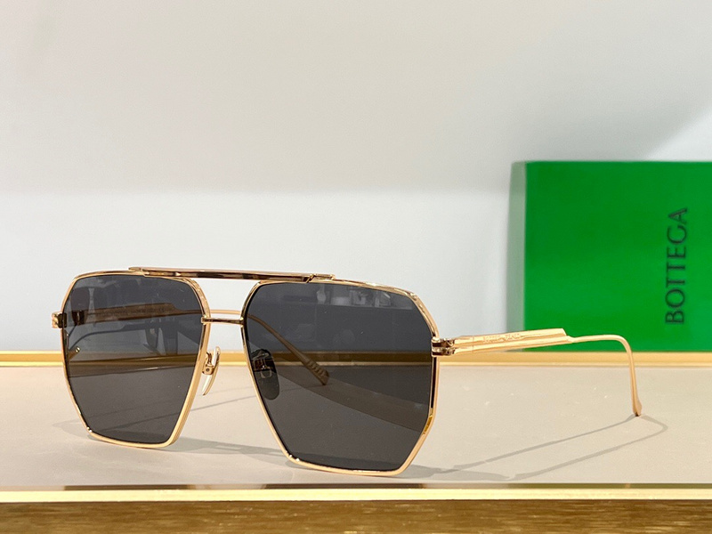b0tte*a Ven*ta sunglasses 202304001