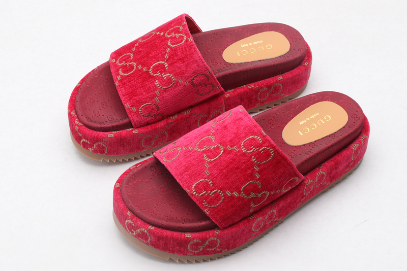 GUCCI WOMEN