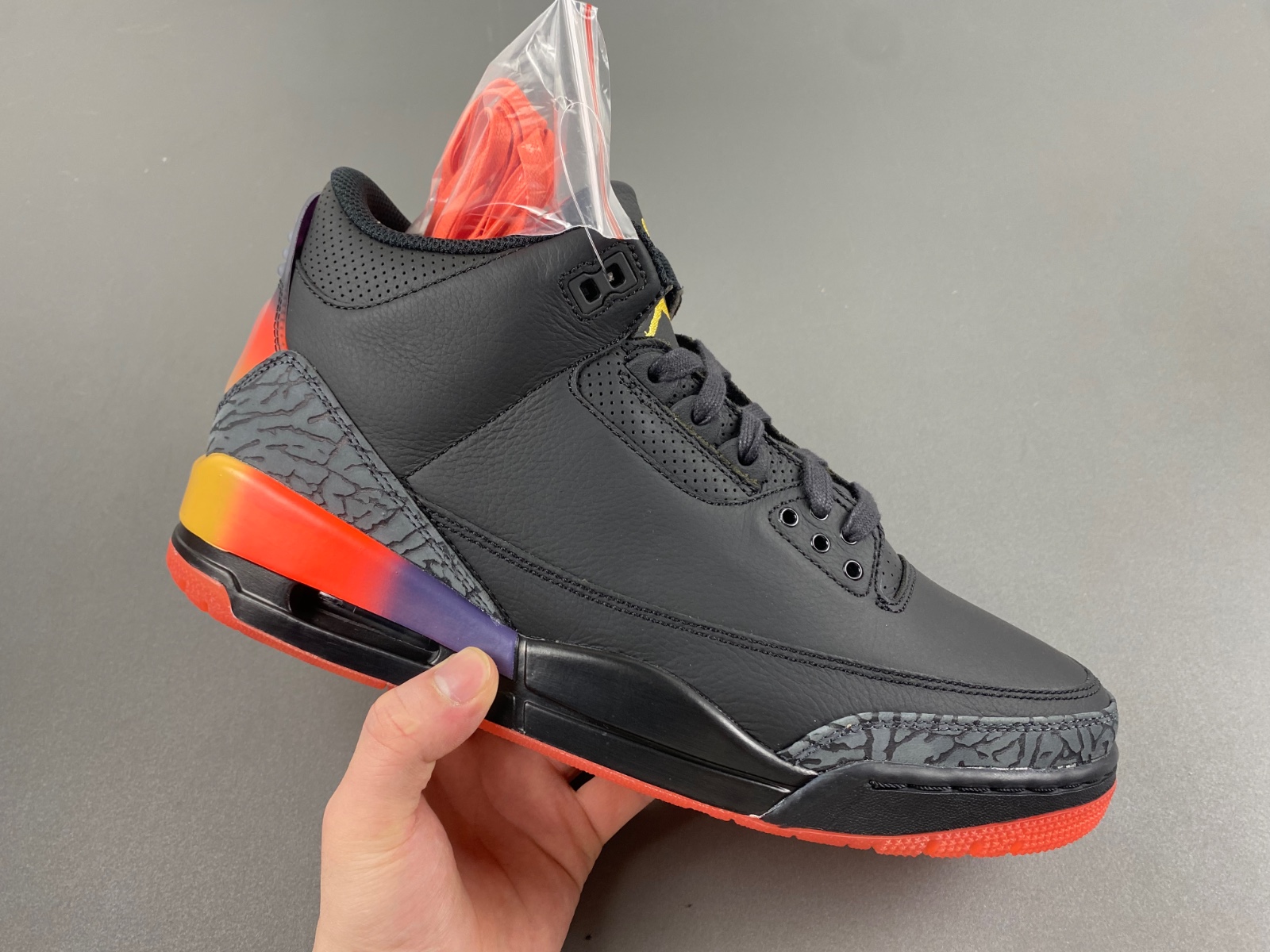 J Balvin x Air Jordan 3 "Rio"  FN0344-001