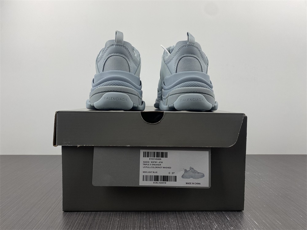 Balenciaga TRIPLE S TRAINER