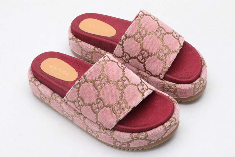 GUCCI WOMEN