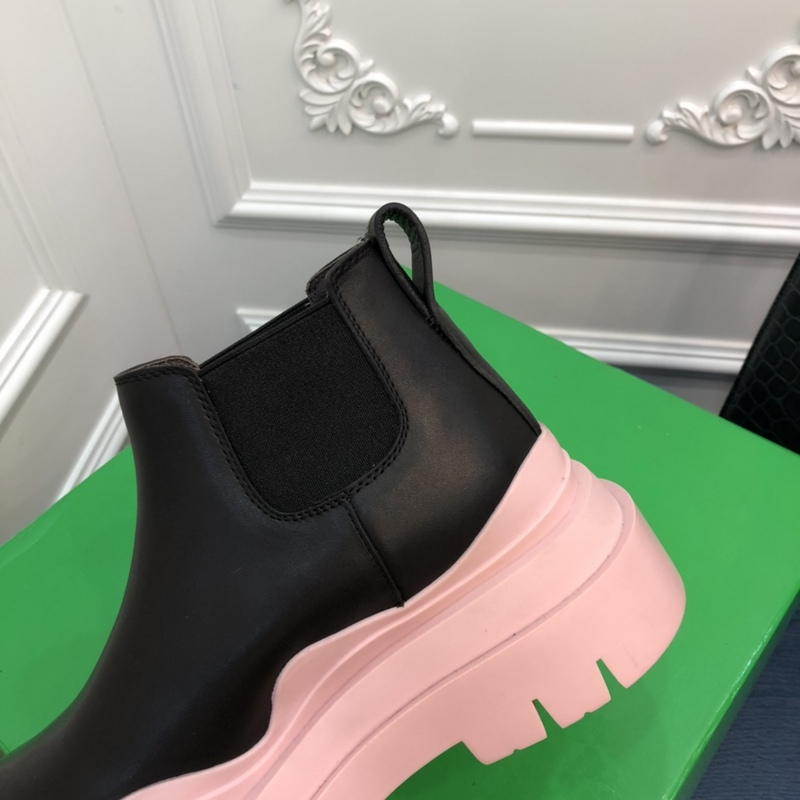 b0tte*a Ven*ta tire leather ankle boots
