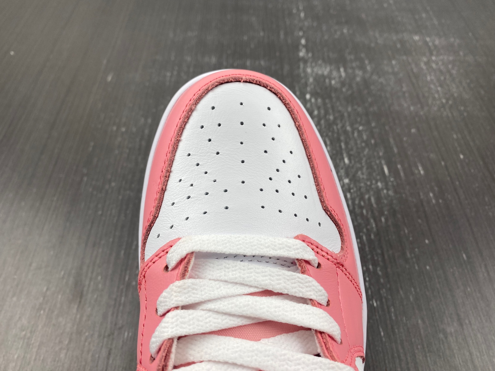 Air Jordan 1 Mid GS 