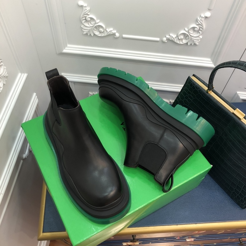 b0tte*a Ven*ta tire leather ankle boots