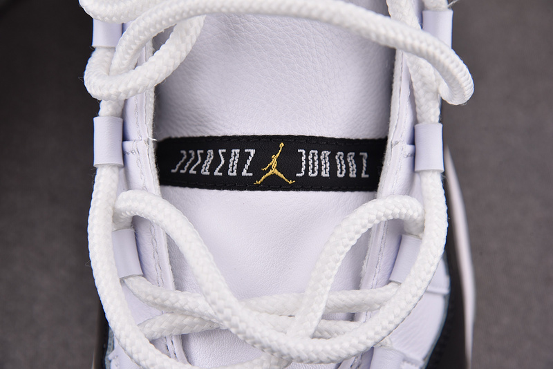Air Jordan 11 Retro 