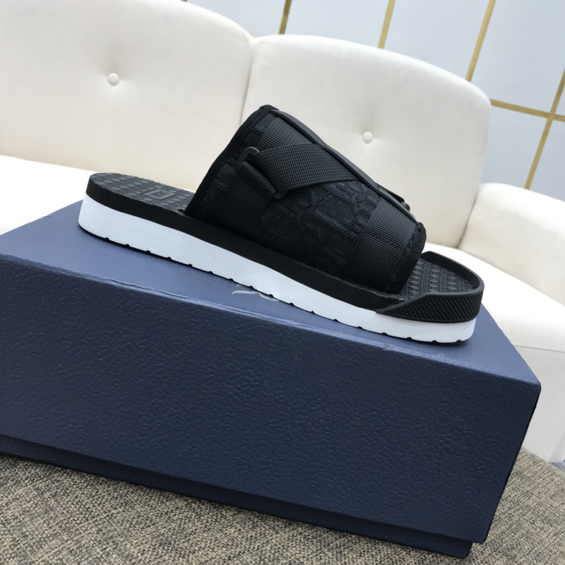 DIOR ALPHA SANDAL