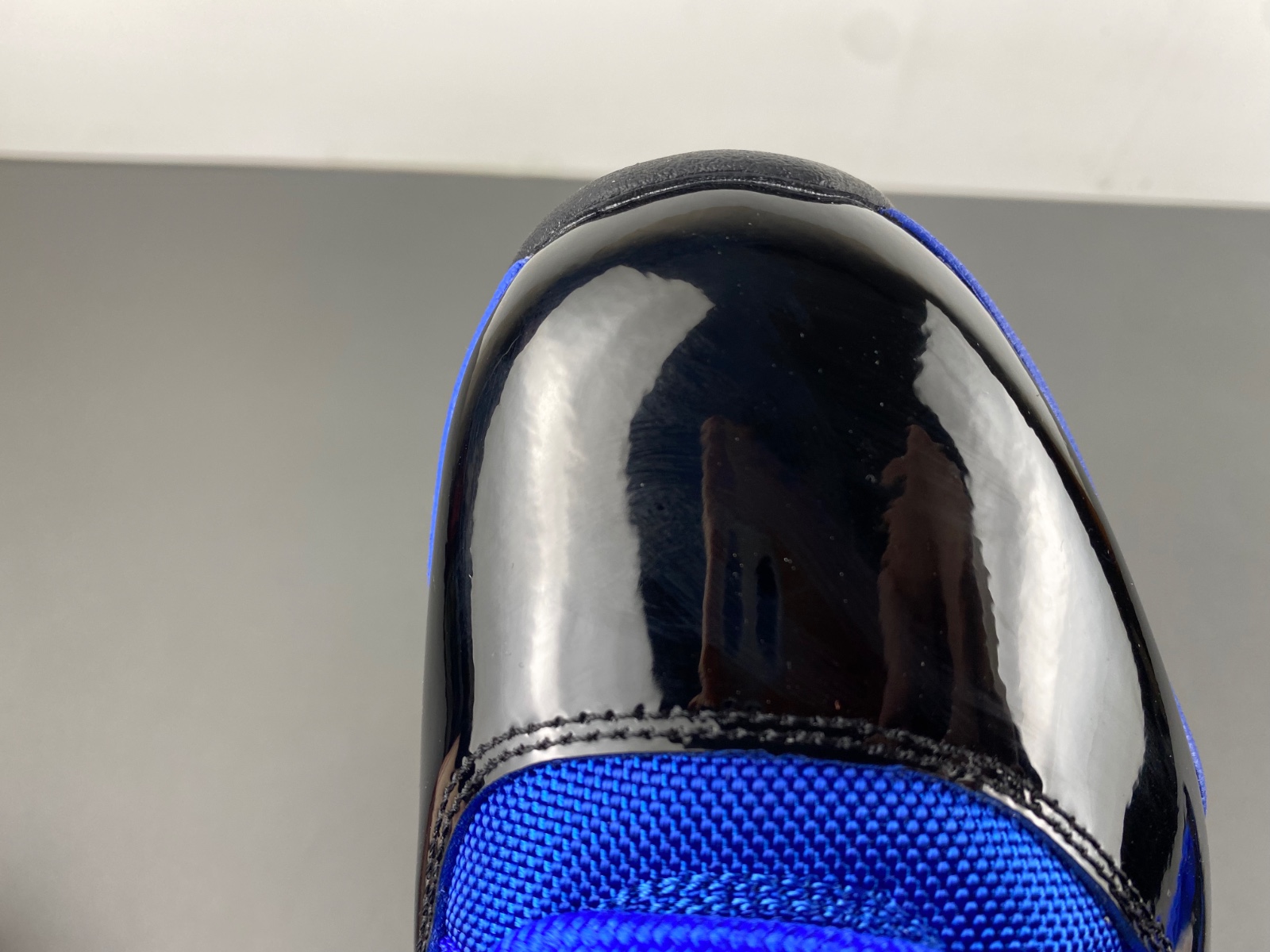 Air Jordan 11   CT8012-400