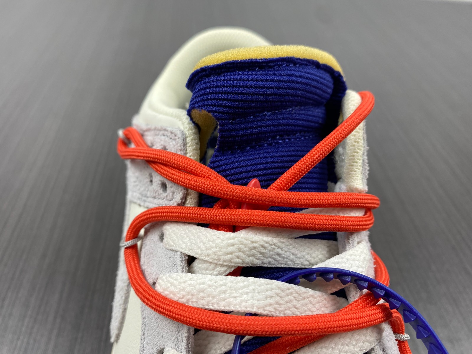 OW x Dunk Low 