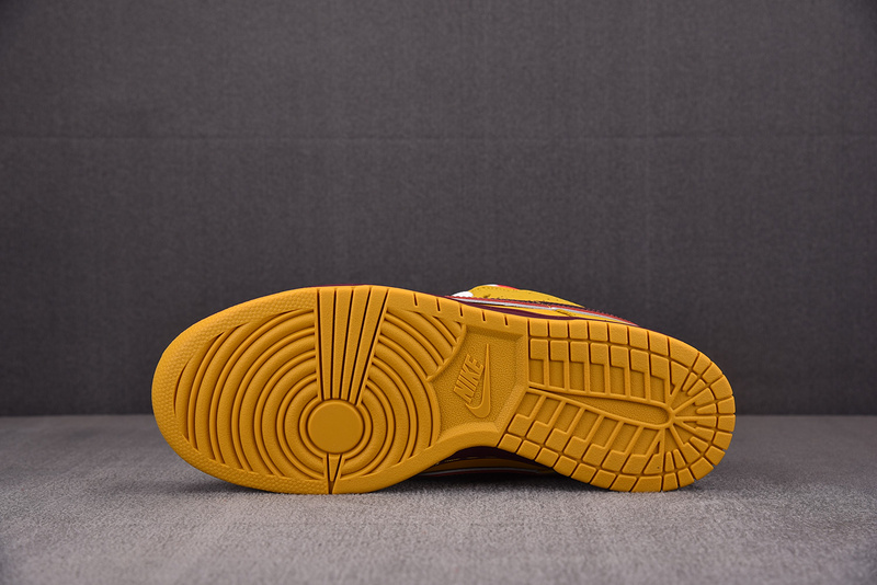 Concepts x Dunk Low Premium SB 