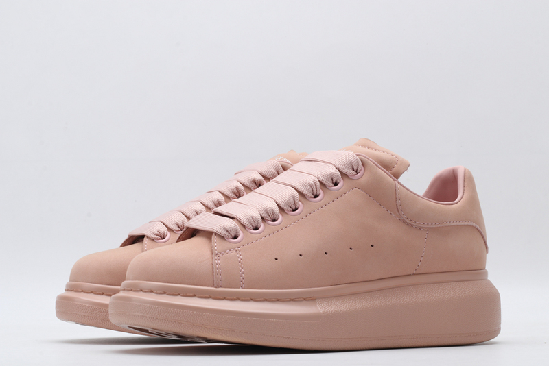 MCQUEEN OVERSIZED SNEAKER