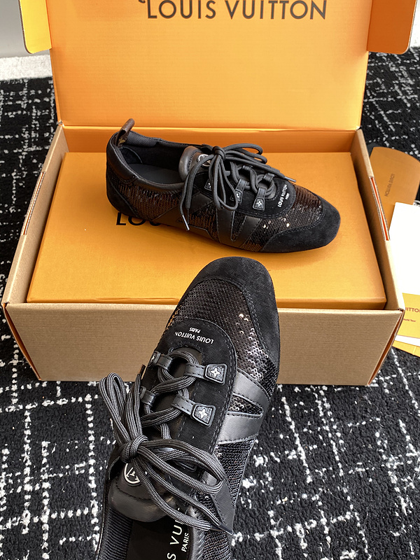 LV Sneakerina