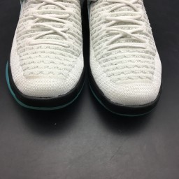 Air Jordan 32