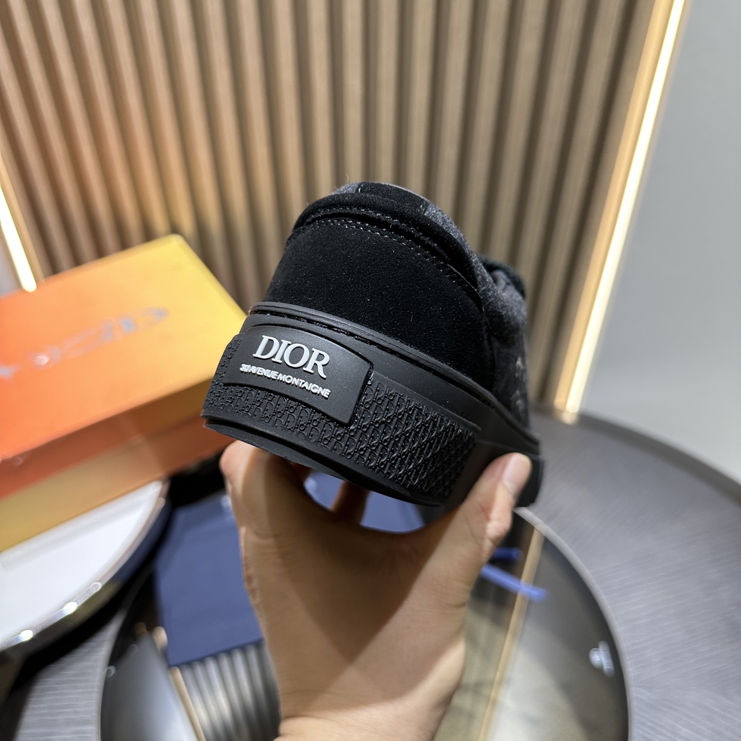 DIOR B33 SNEAKER