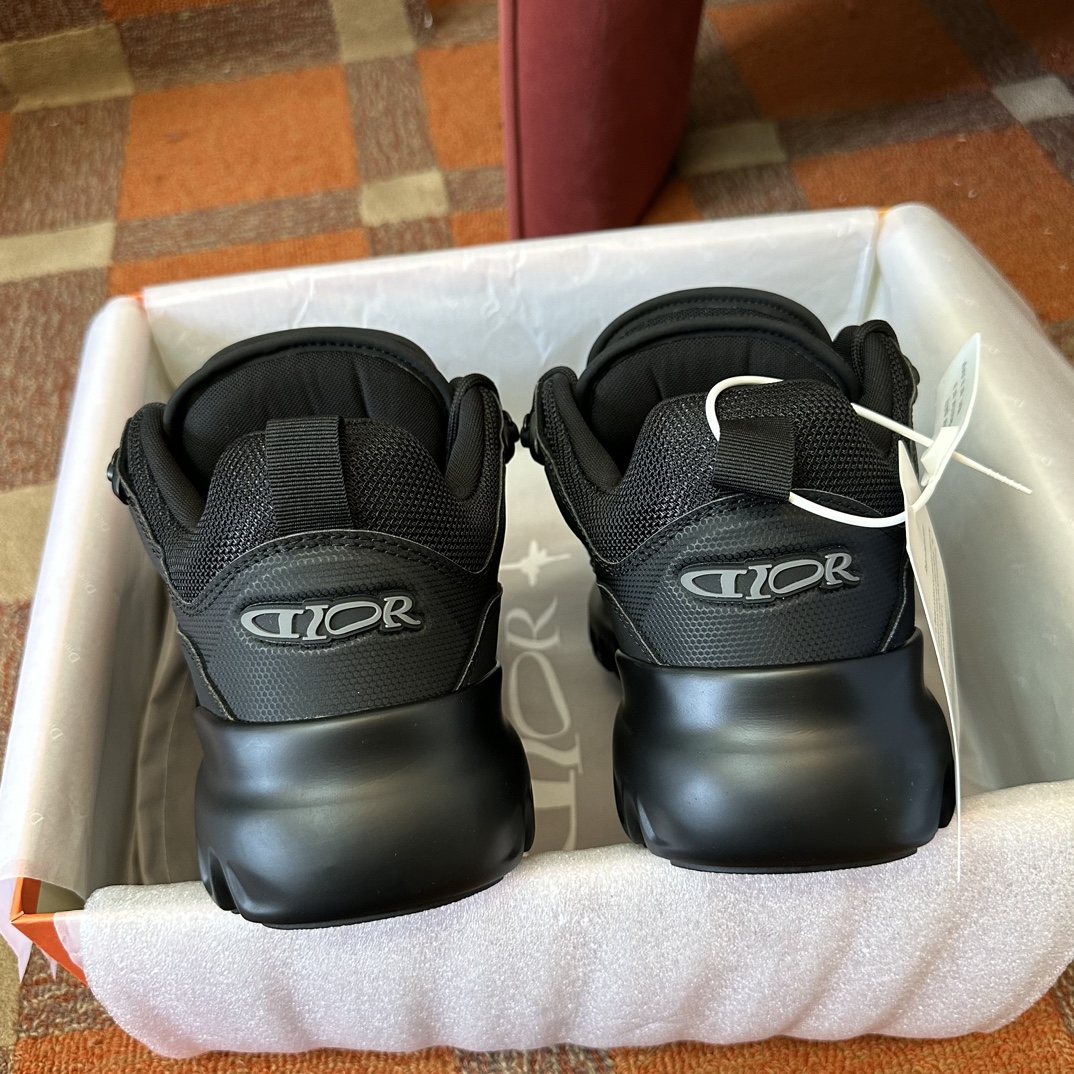 DIOR B57 SNEAKER