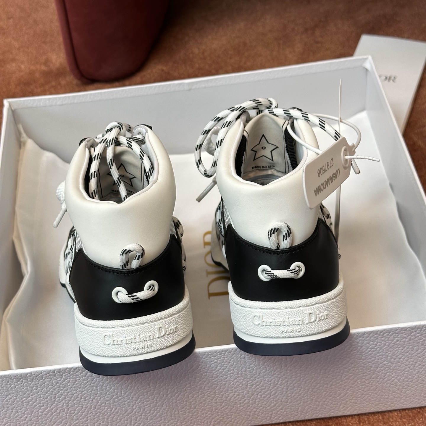 DIOR SNEAKER