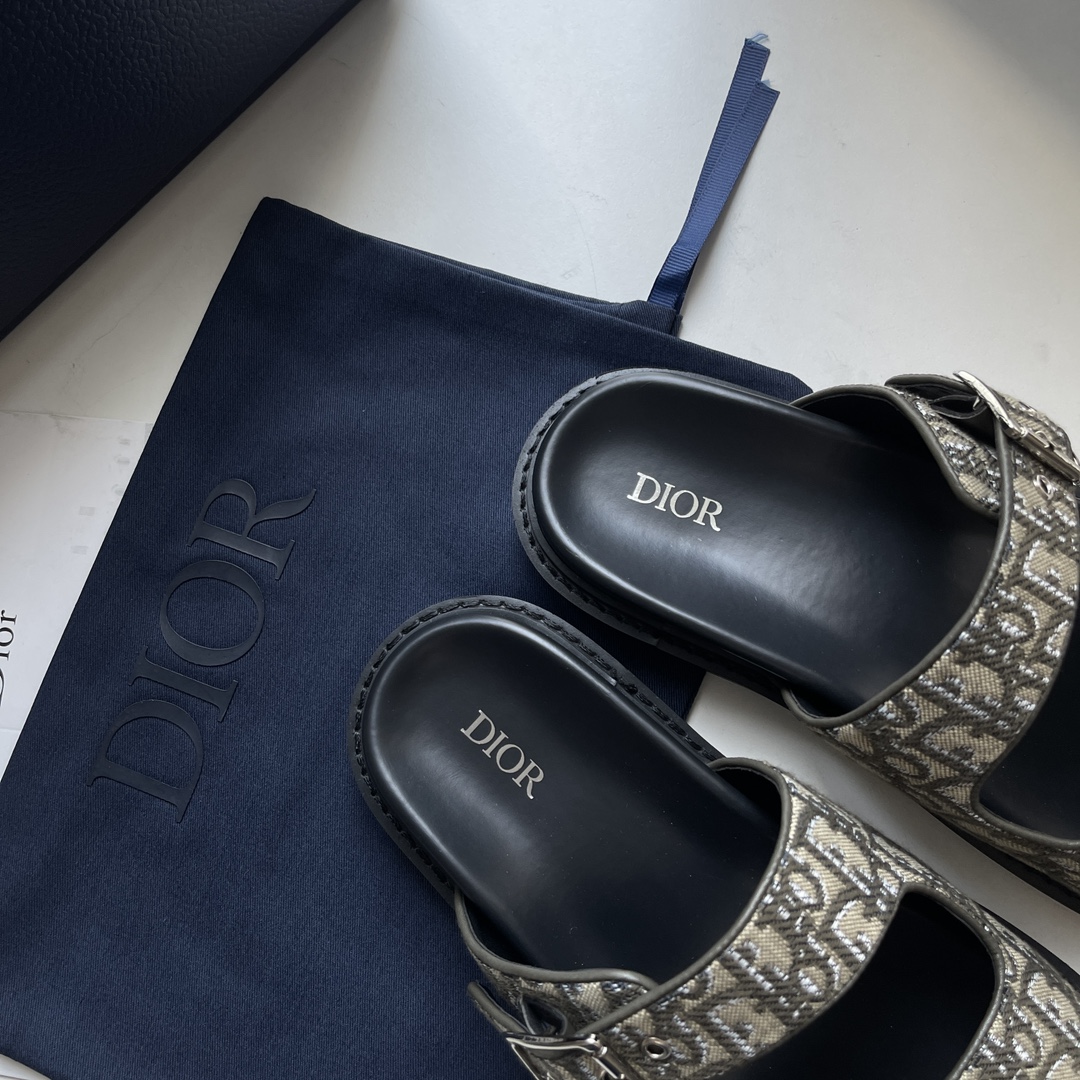DIOR SANDAL