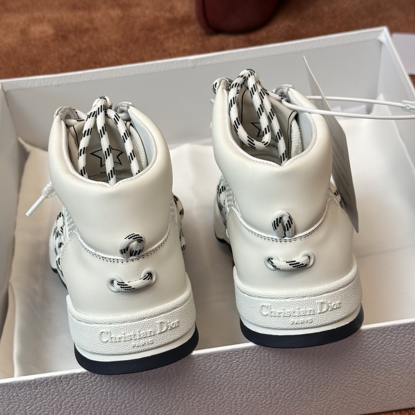 DIOR SNEAKER