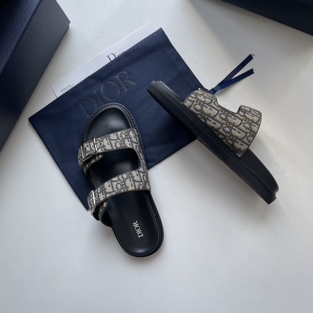 DIOR SANDAL