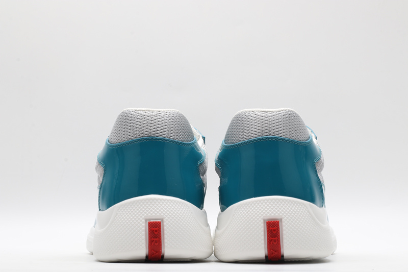 Prada* America