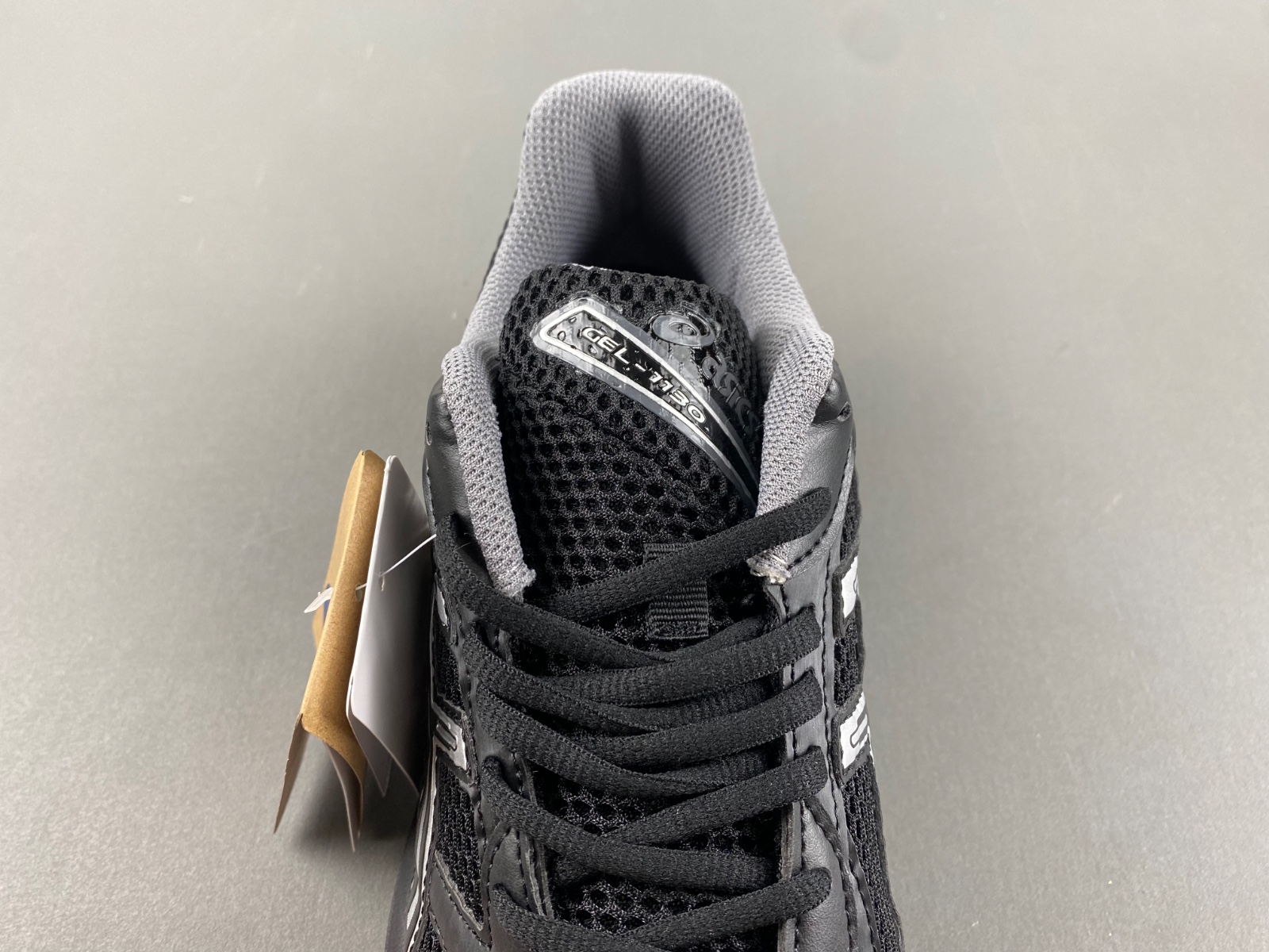 ASICS sneaker