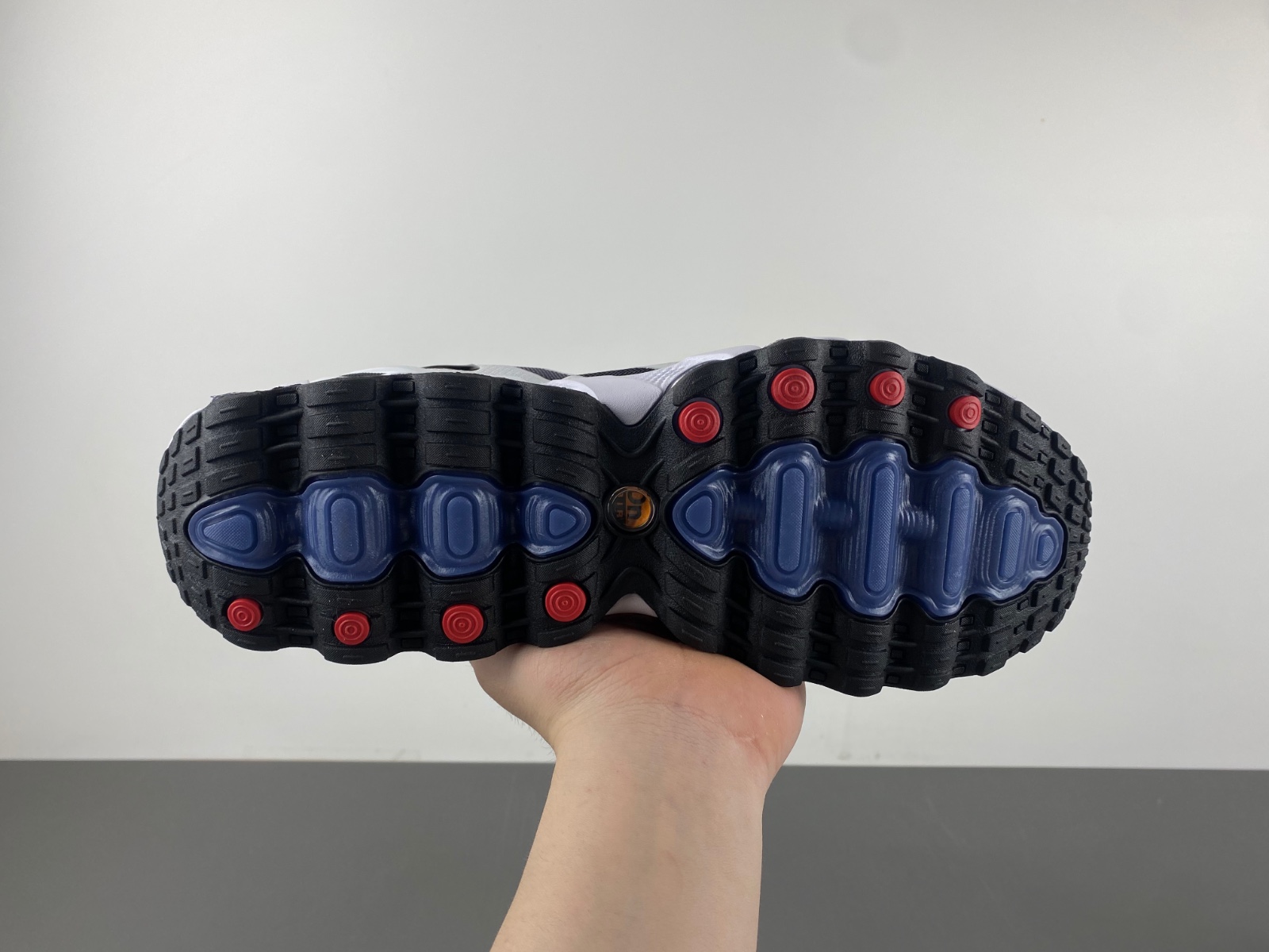Nike Air Max DN 8