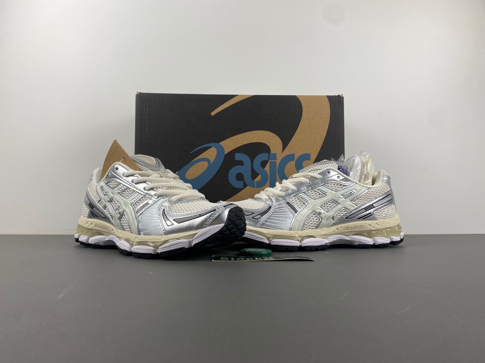 ASICS sneaker