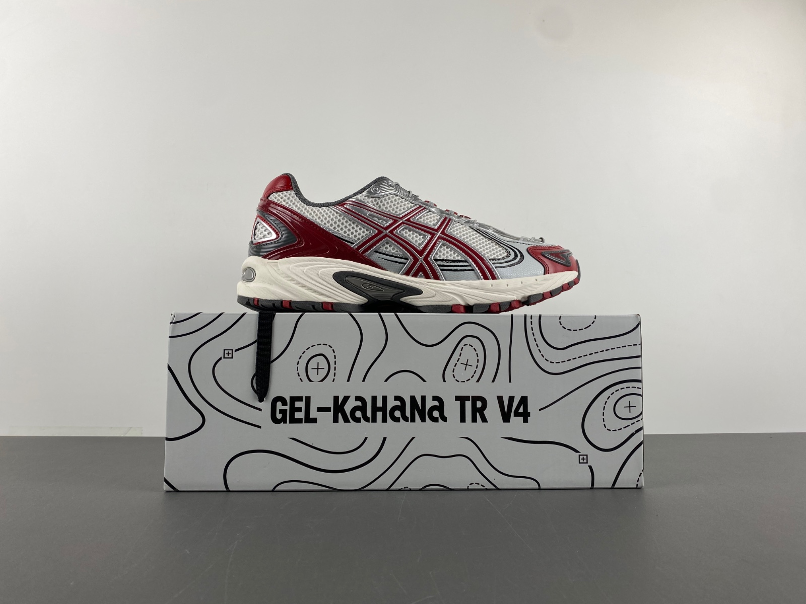 ASICS sneaker