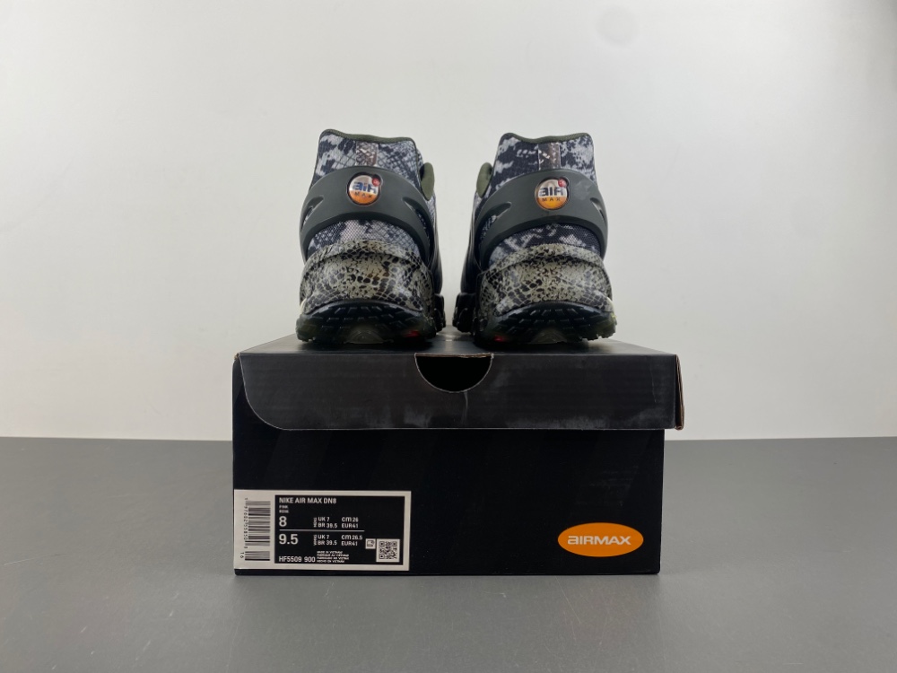 Nike Air Max DN 8