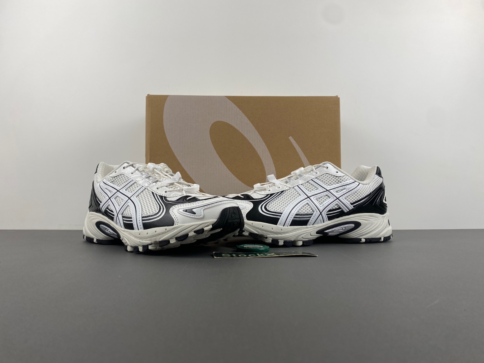 ASICS sneaker