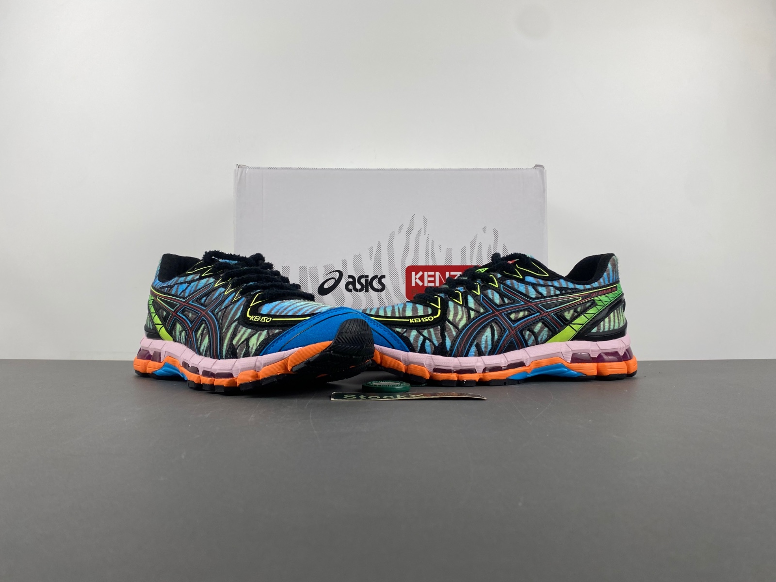 ASICS sneaker