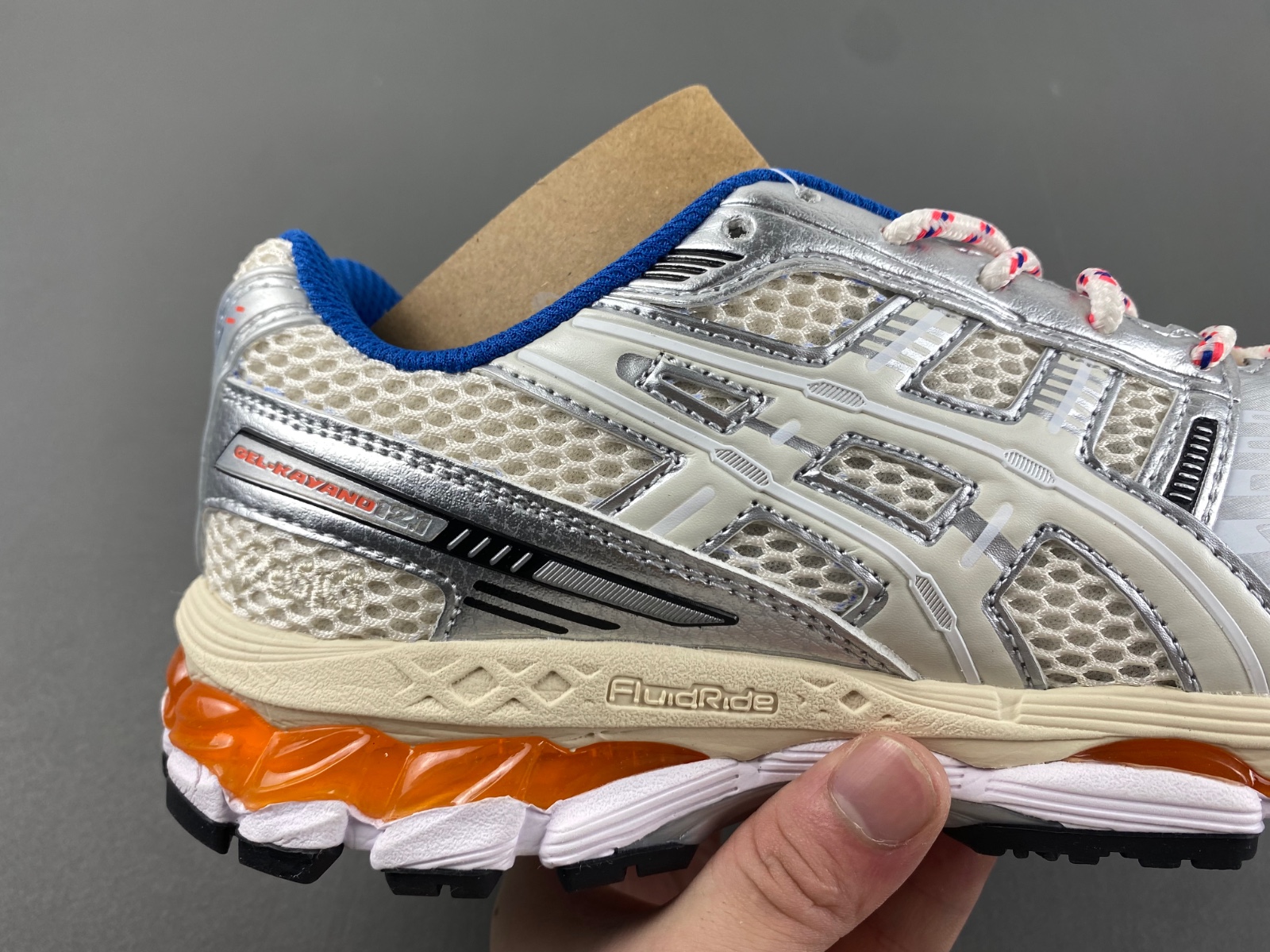 ASICS sneaker