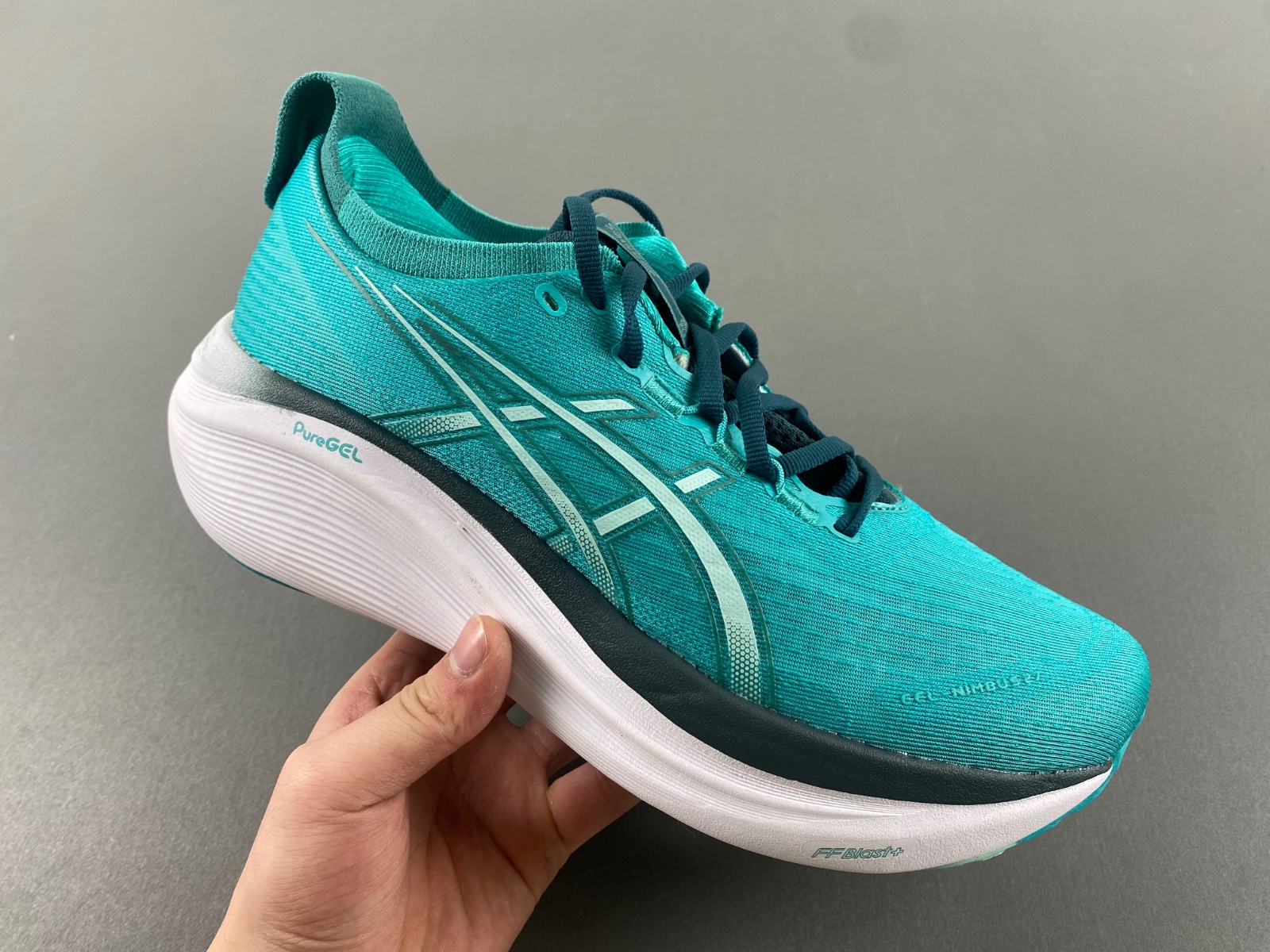 ASICS sneaker