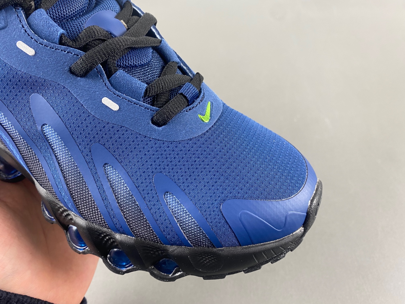 Nike Air Max DN 8